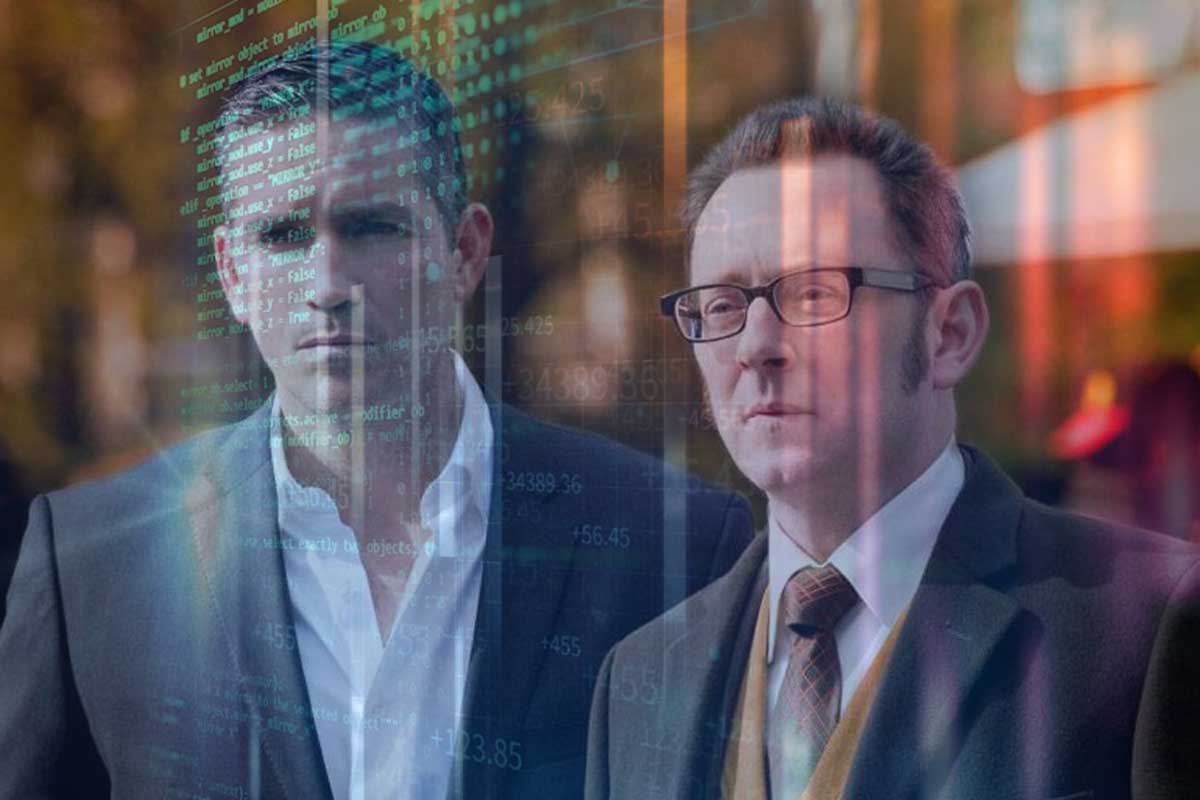 Jim Caviezel e Michael Emerson na série Pessoa de Interesse.