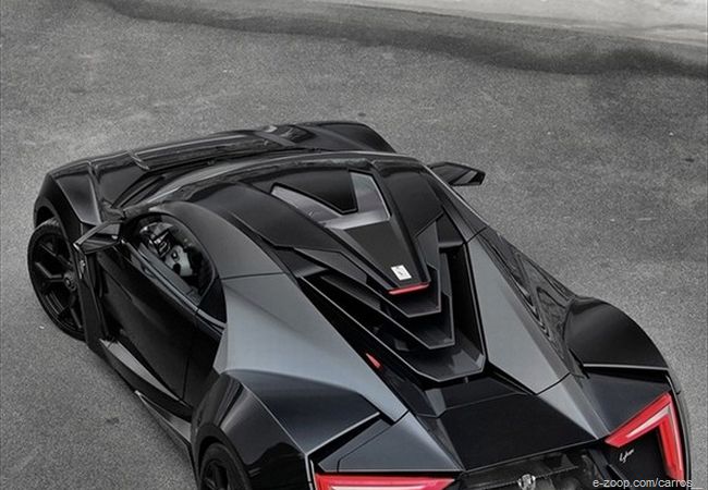 Lykan HyperSport, super esportivo de produção limitada fabricado pela 'W-Motors' uma empresa com sede nos Emirados Árabes Unidos no oriente médio