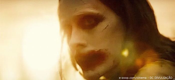 Jared Leto caracterizado como Coringa.