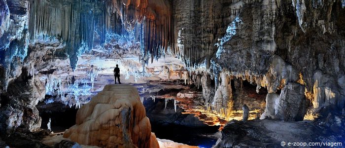 A foto do maior lago subterrâneo da América do Sul.