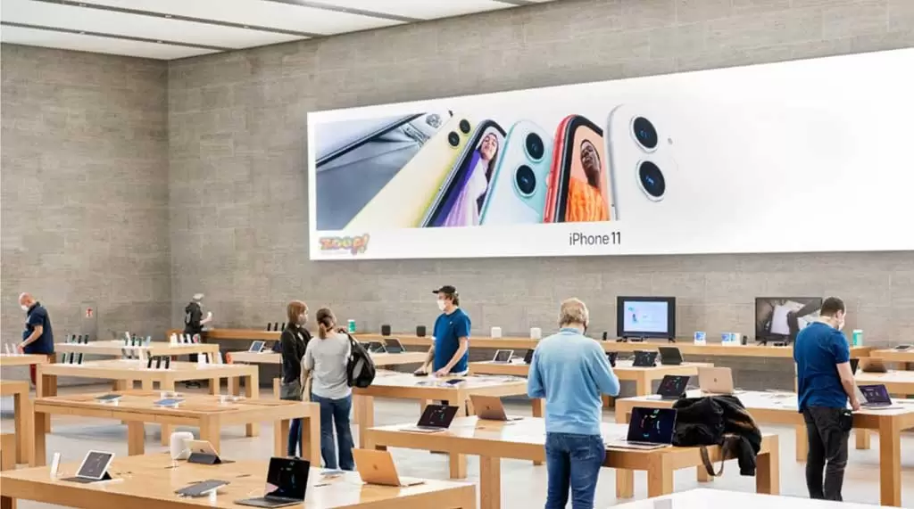 O interior de uma loja da Apple ilustra nosso artigo sobre: Como gerar demanda para produtos e serviços. O interior de uma loja da Apple ilustra nosso artigo sobre: Como gerar demanda para produtos e serviços.